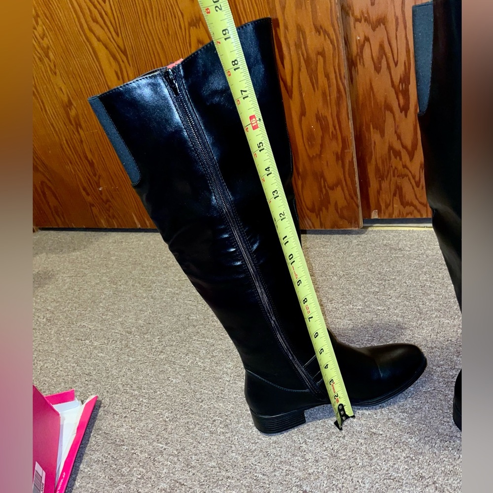 Nwot Balmani Side Zip Boot Standard Width - image 2